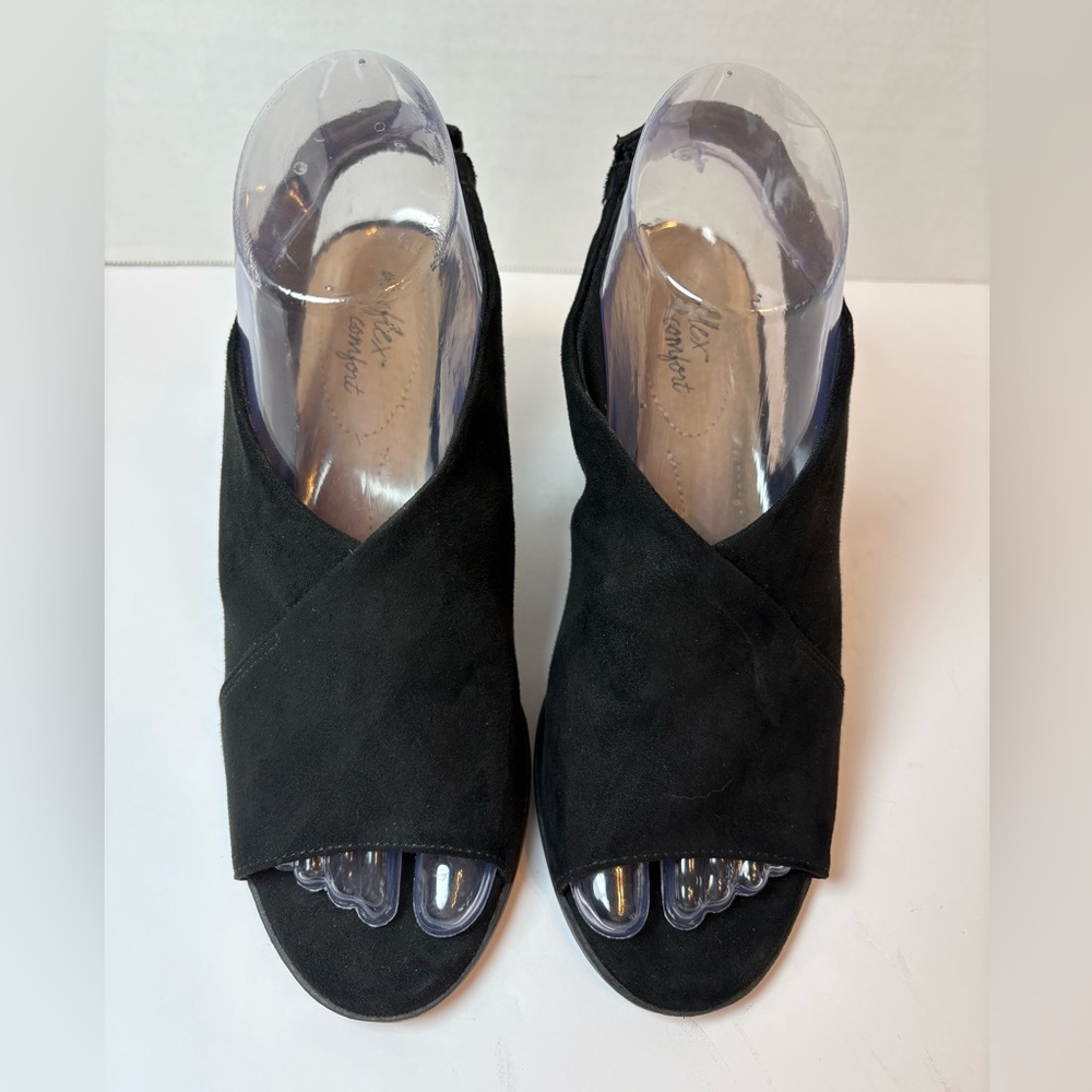 DexFlex Comfort black faux suede open toe slingback wedge heel sandals size 7